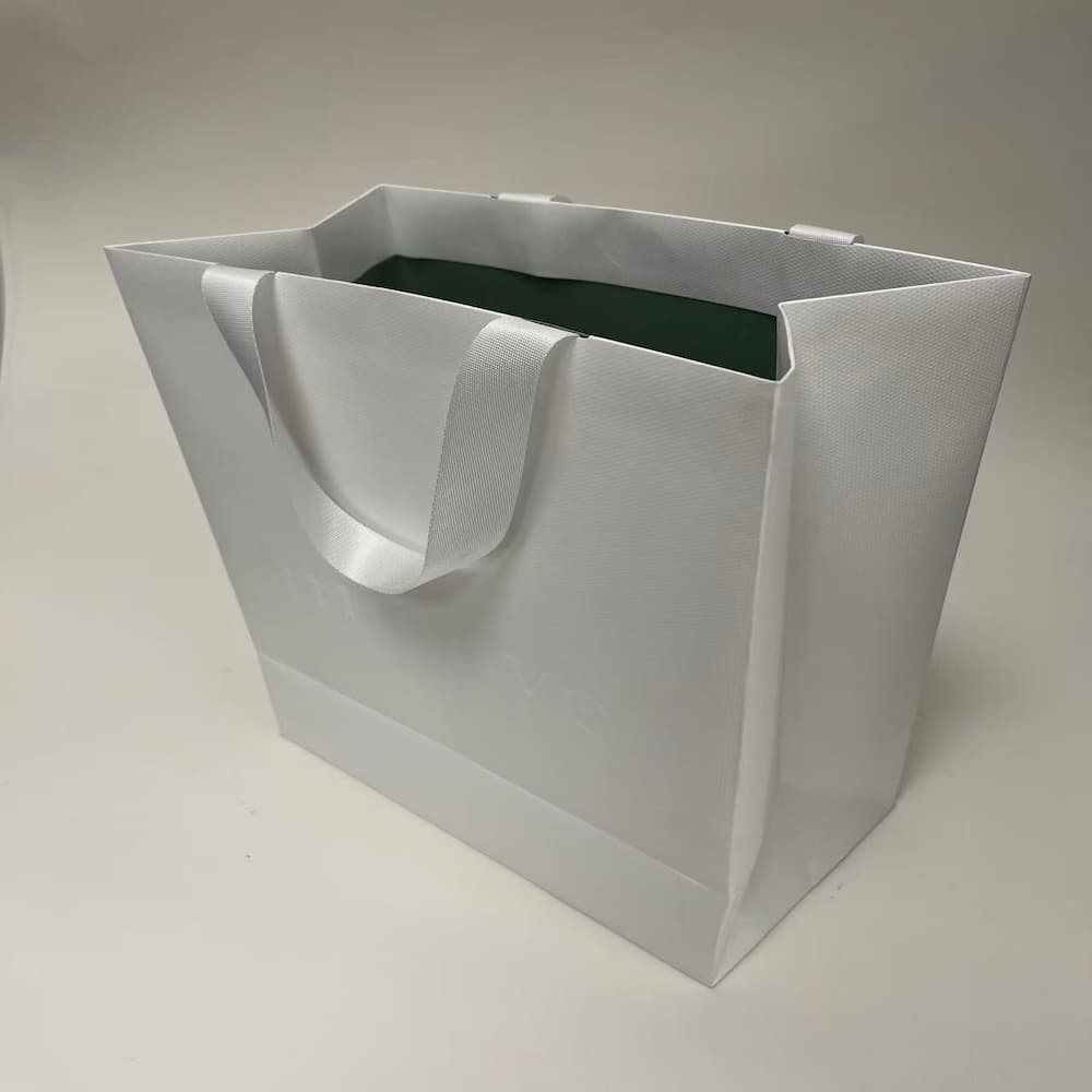 Packaging bags with matte lamination